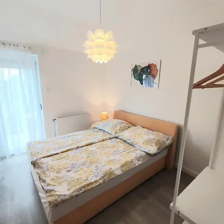 Apartmán Arnyas Apartmanhaz *