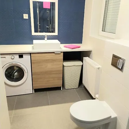 Arnyas Apartmanhaz Apartment *