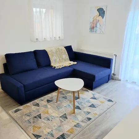 Arnyas Apartmanhaz Lejlighed
